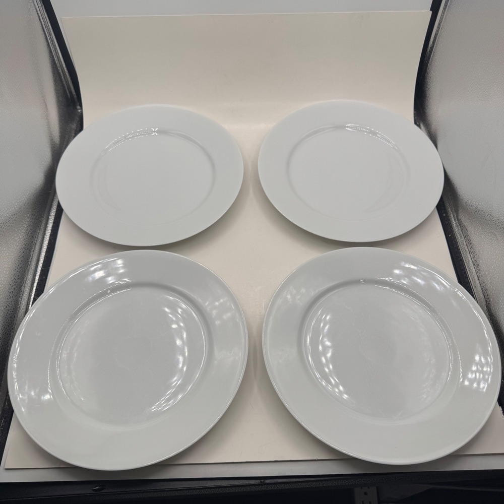 Crate‎ & Barrel Essential White Porcelain Dinner Plates Set of 4 11 Inch Round